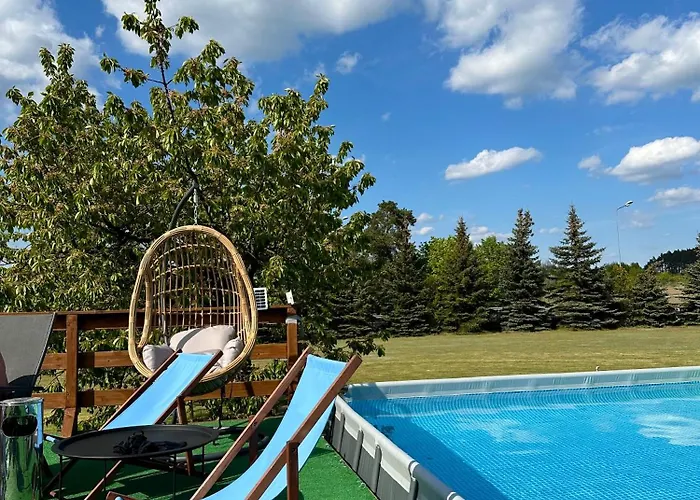 - Letniskowy Дом отдыха *