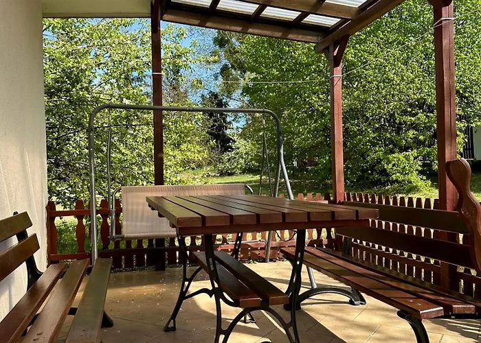 - Letniskowy Дом отдыха